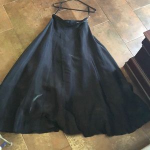 Flouncy black skirt